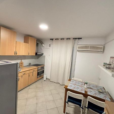 Litsa-Studio Nea Iraklitsa Bagian luar foto