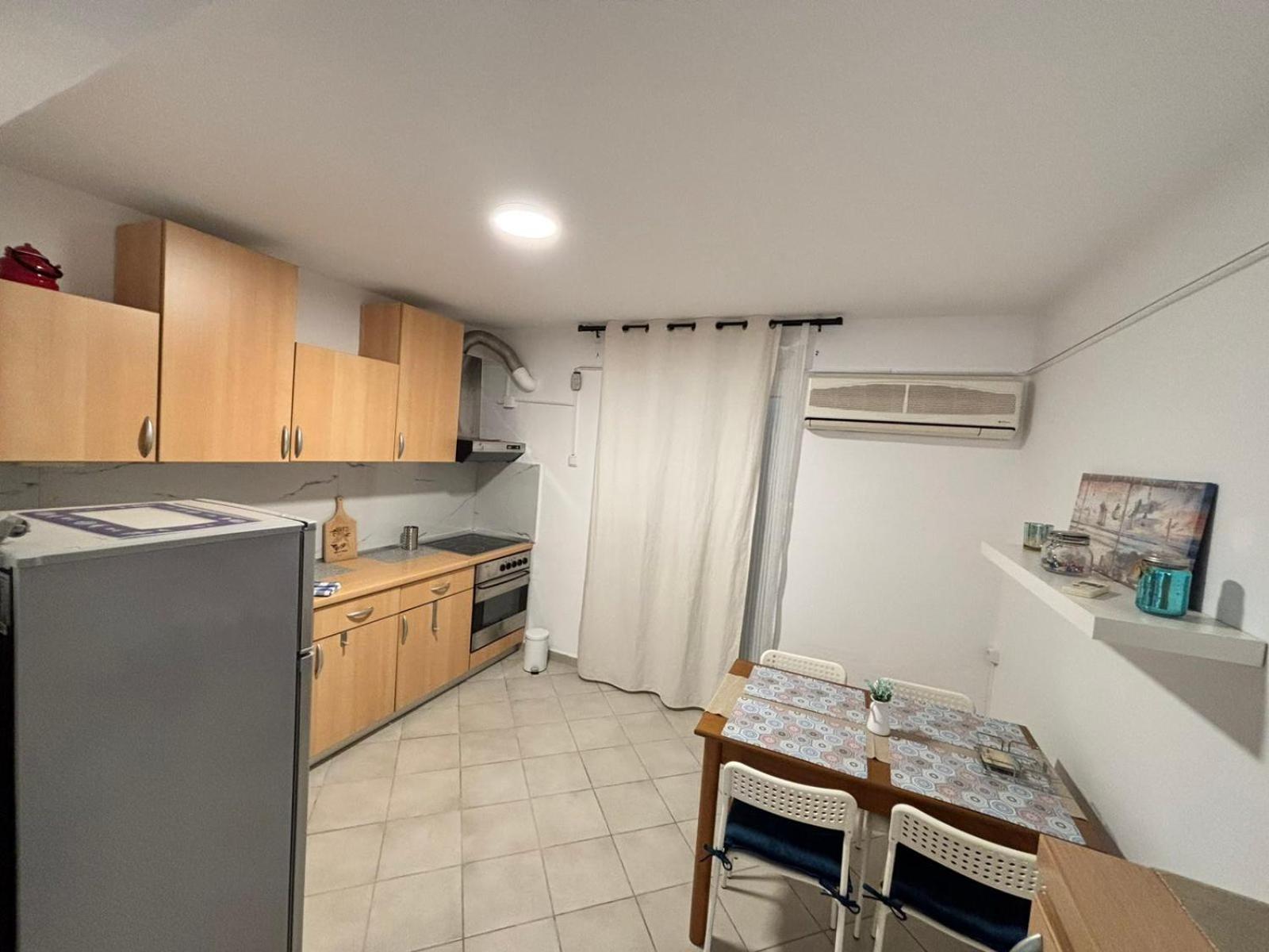 Litsa-Studio Nea Iraklitsa Bagian luar foto